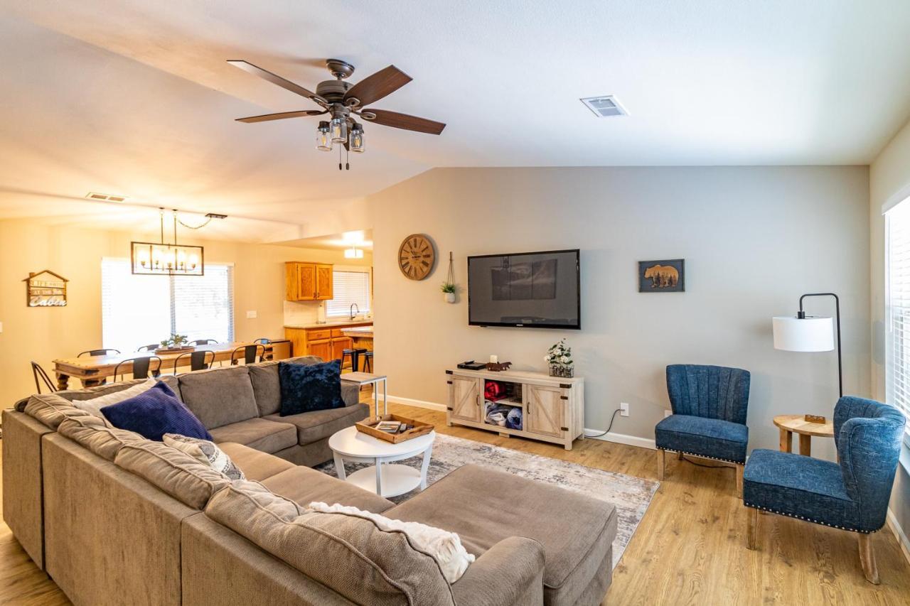 Pine Place Oakhurst Εξωτερικό φωτογραφία