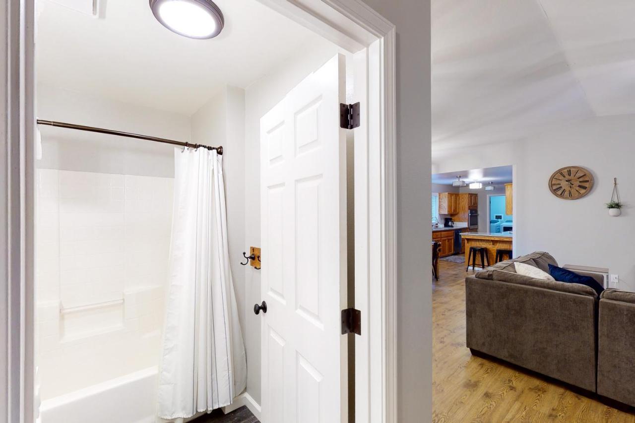 Pine Place Oakhurst Εξωτερικό φωτογραφία
